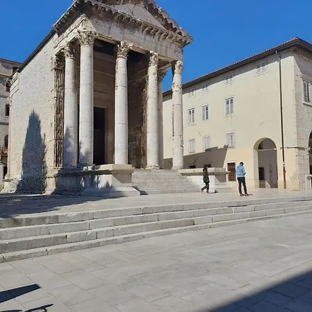 Casa Ceslerus